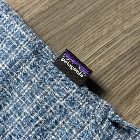 Patagonia Men's A/C Lightweight Shirt - Blue - Picture 4 of 6